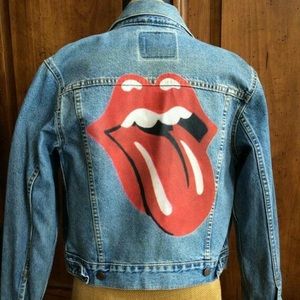 Personalized denim jackets✨